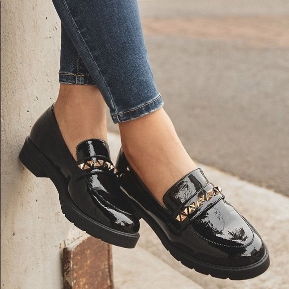 JustFab Shoes - JustFab Mykenna Black Patent Shoes Loafers Flats Size 11